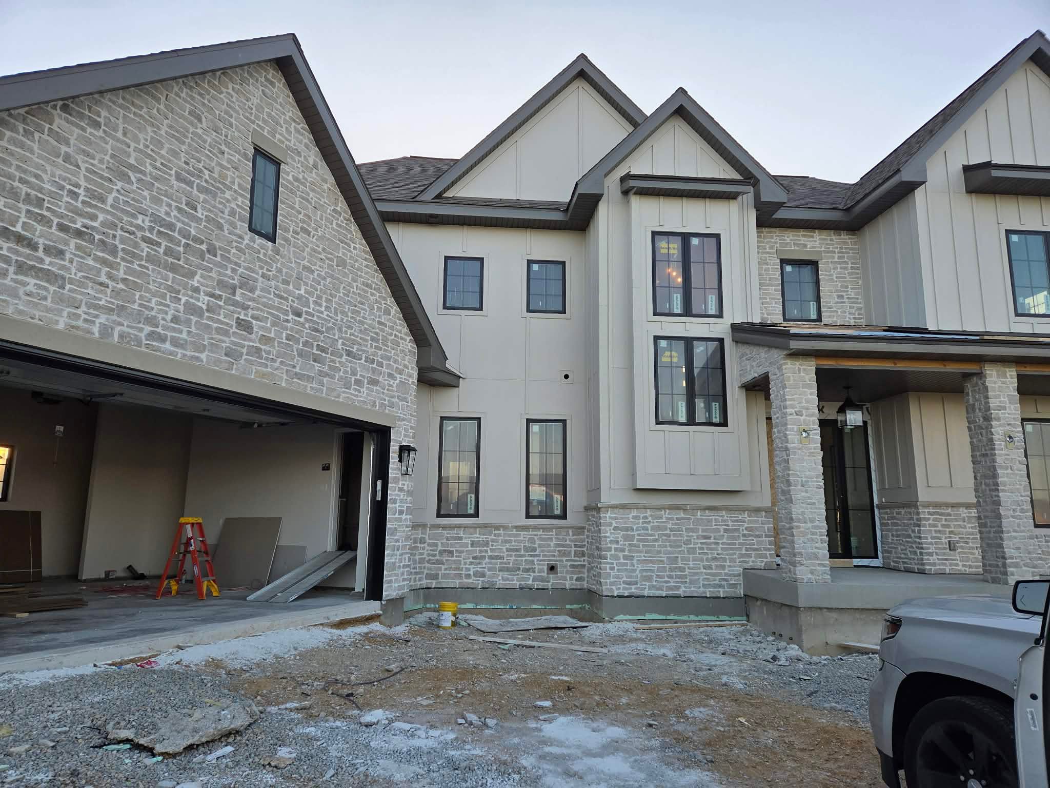 Manufactured stone installation